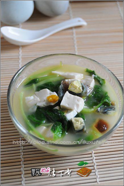 白苋菜豆腐滚双蛋