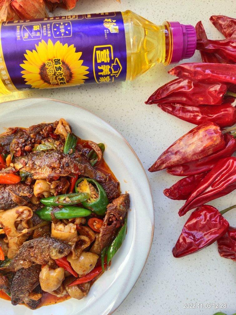 福临门 麻辣肥肠小鲫鱼