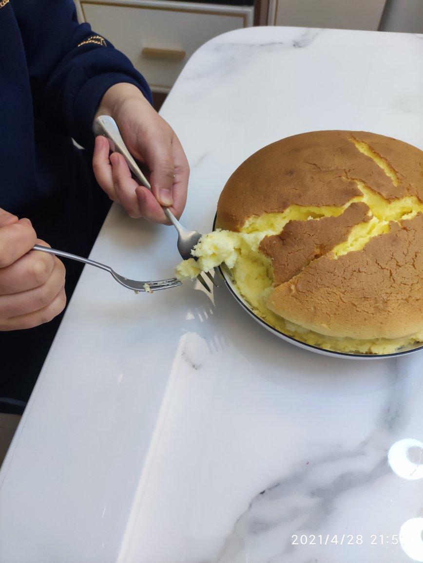 轻芝士（乳酪）蛋糕