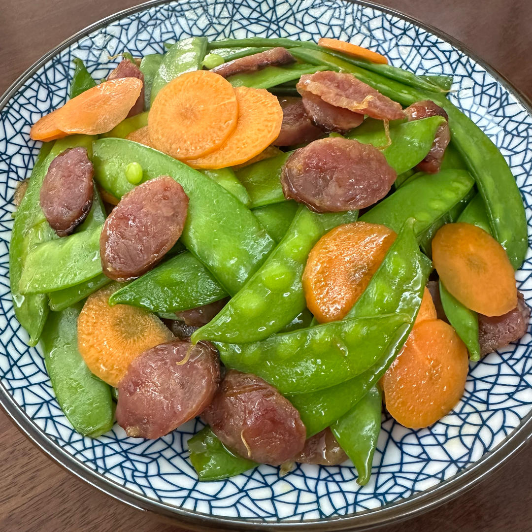 超简单的荷兰豆炒腊肠