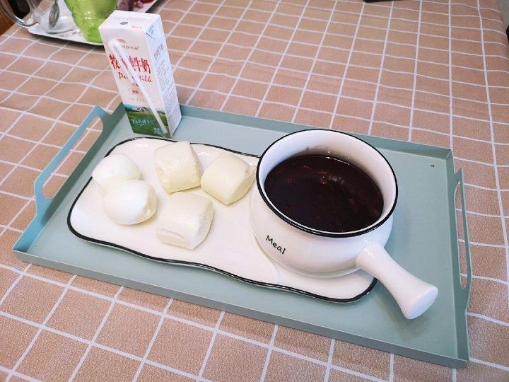 红豆黑米美颜粥