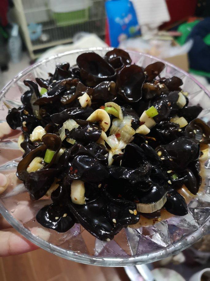 凉拌木耳