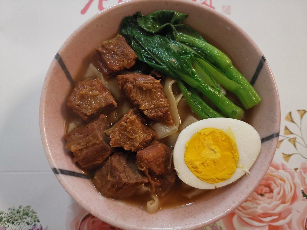 红烧牛肉面