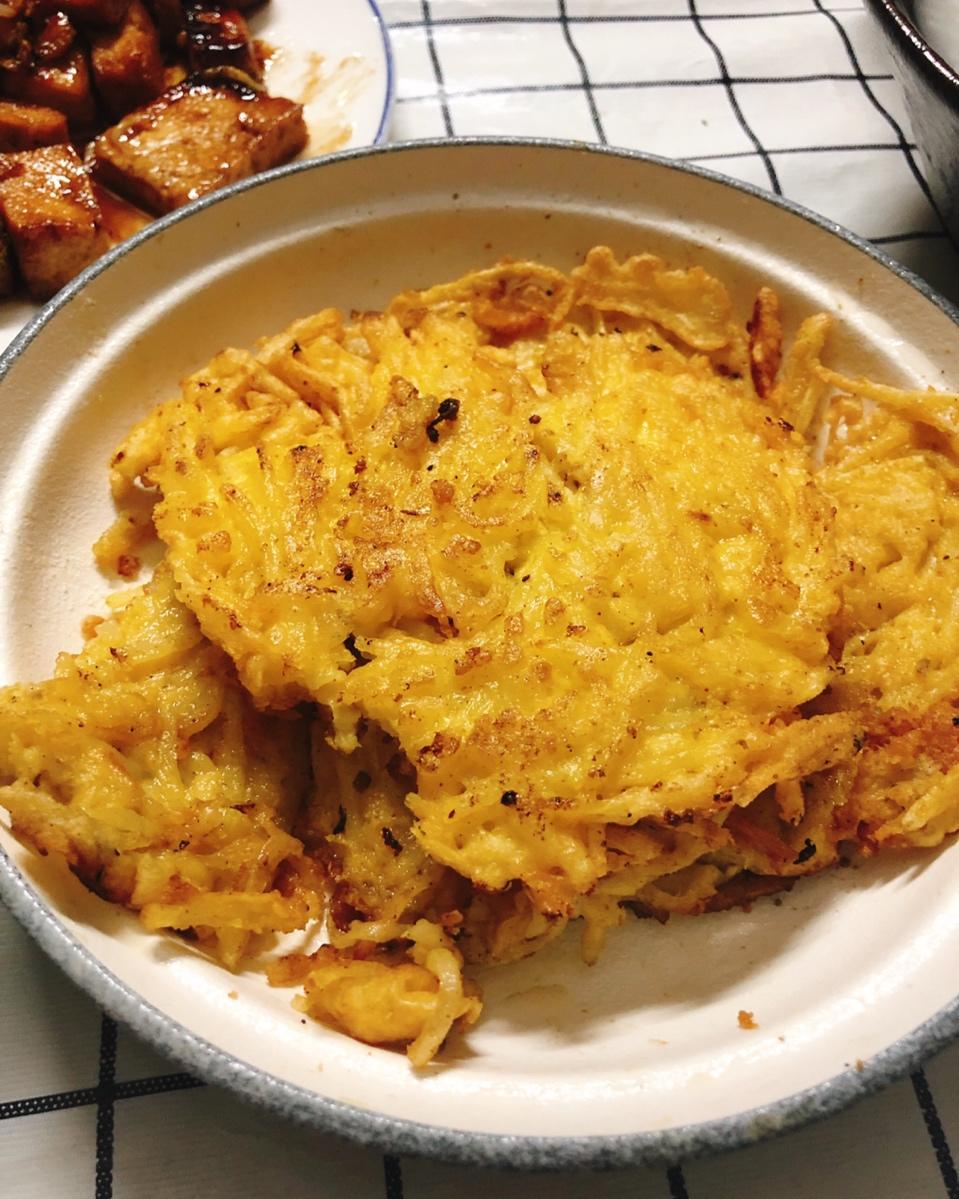 土豆丝鸡蛋饼