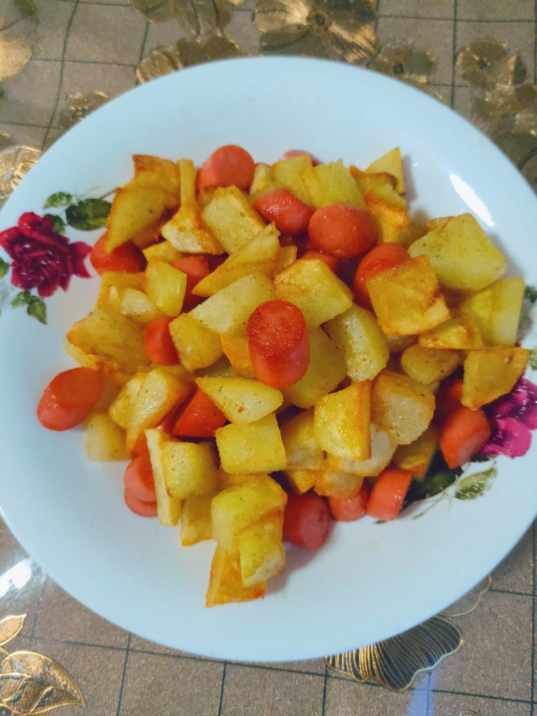 孜然火腿土豆丁