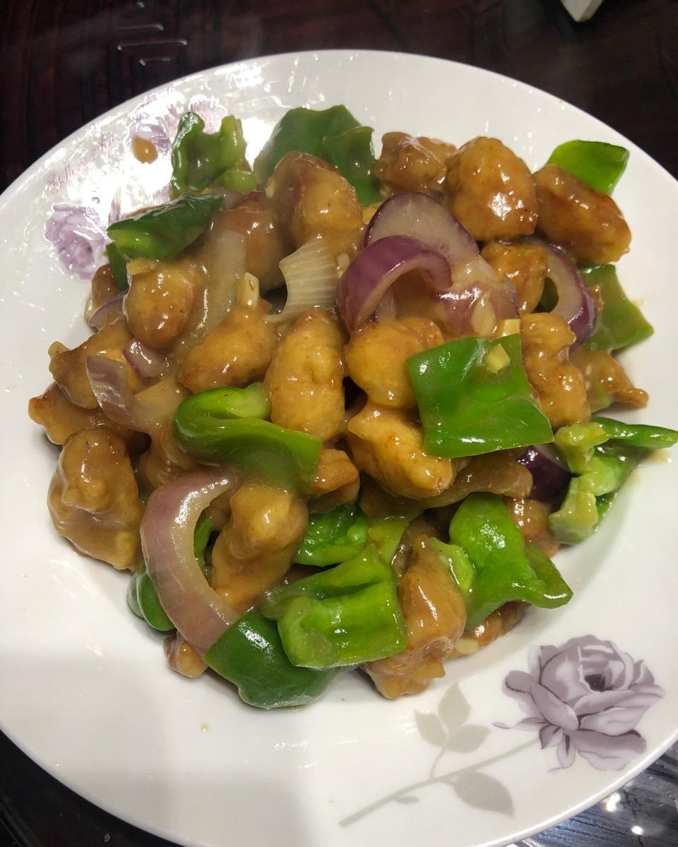 厨师长教你：“溜肉段”的家常做法，外酥里嫩唇齿留香