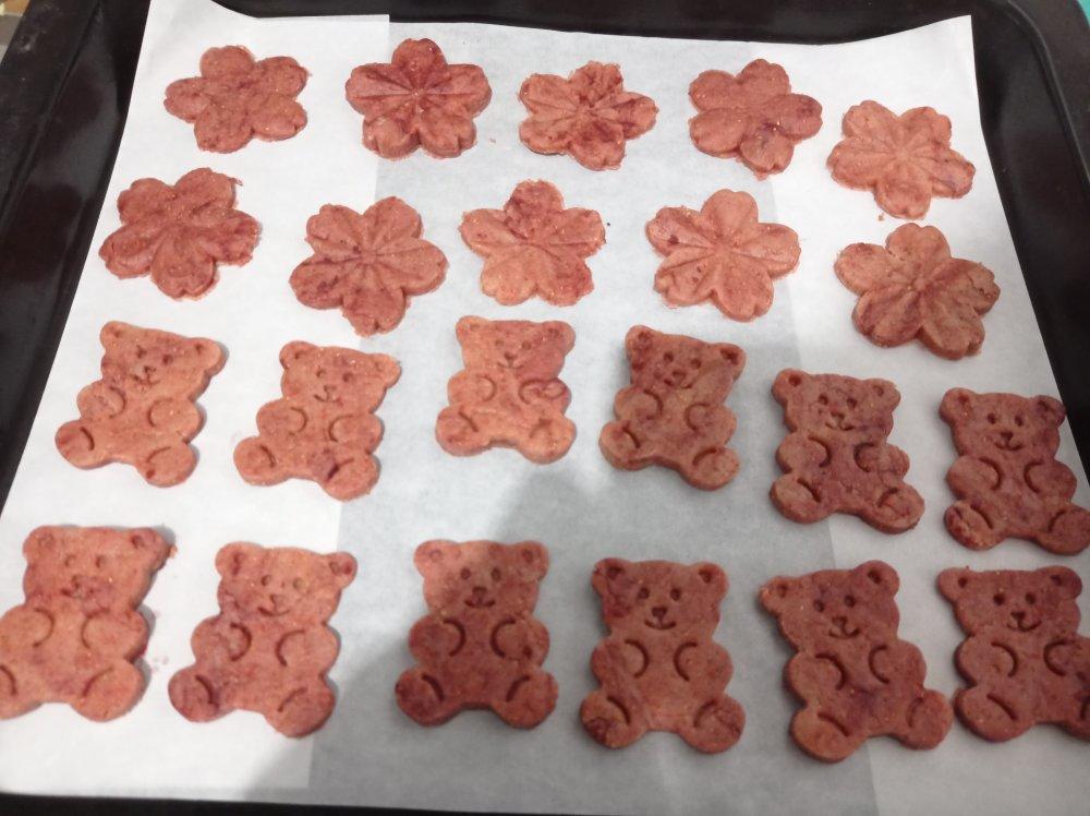 ㊙️吃可爱长大的🍓草莓曲奇饼干‼️少女心爆棚