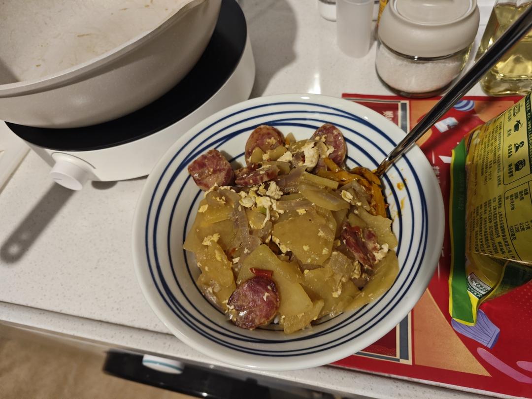 洋葱炒土豆