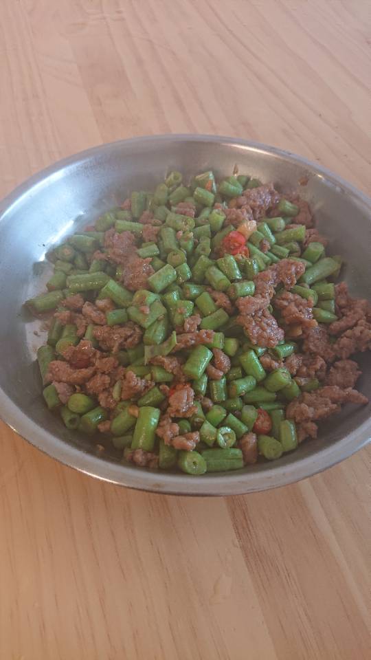 肉沫豆角下饭菜