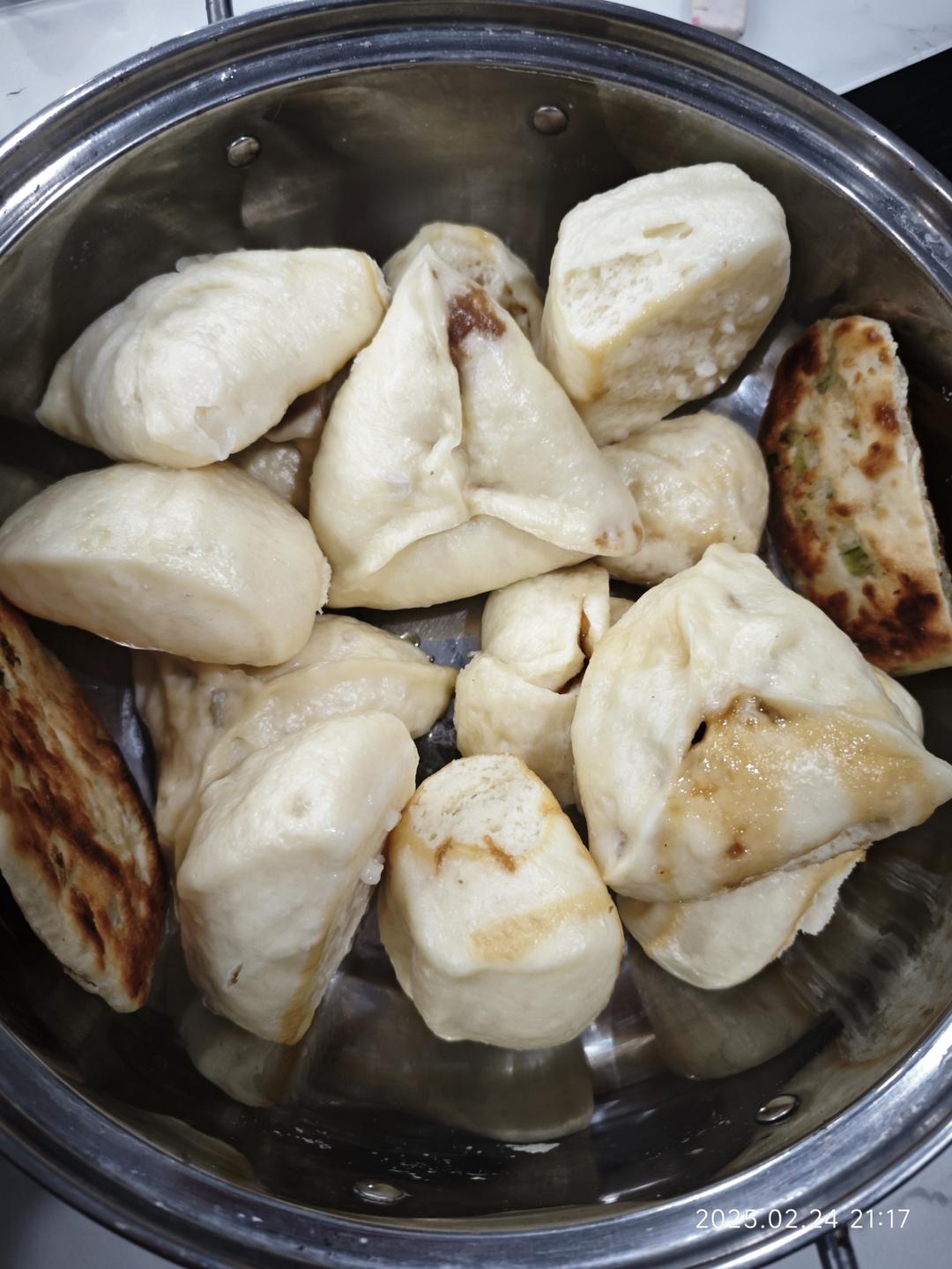 有嚼劲的全麦馒头                      （冰箱冷藏发酵）