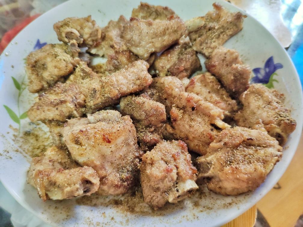 椒盐排骨-每个人都能学会的做法