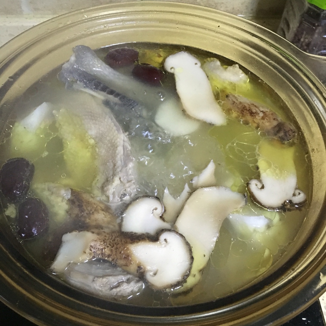 松茸土鸡汤
