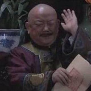 只会安静喂猪