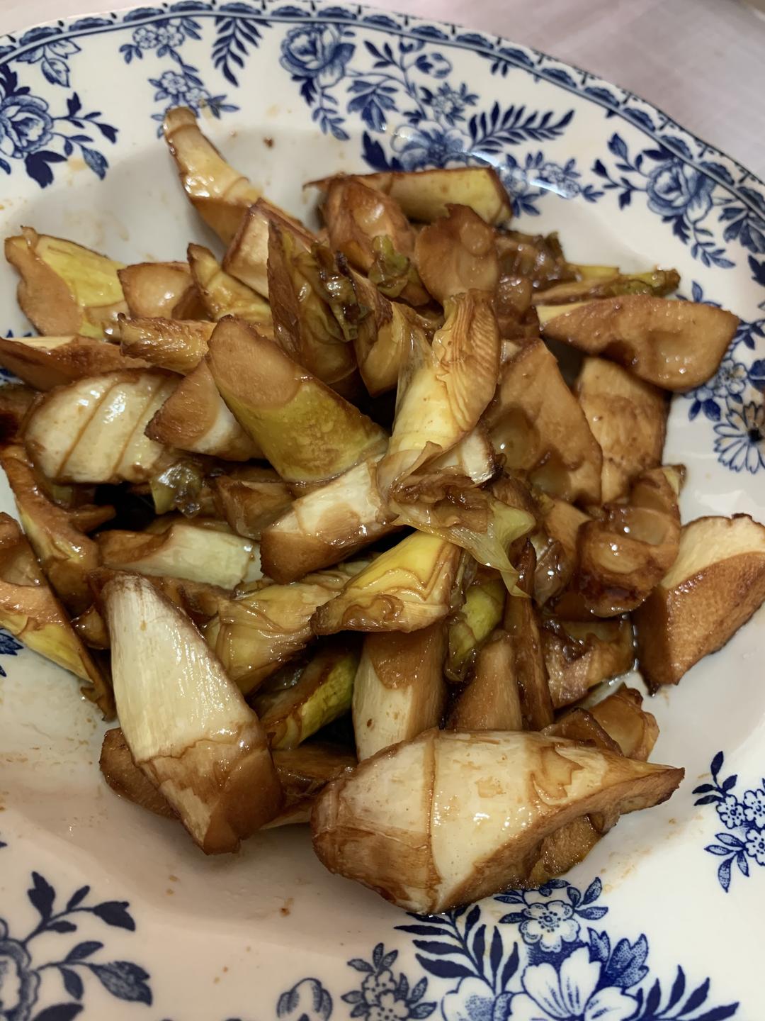 油焖春笋的做法