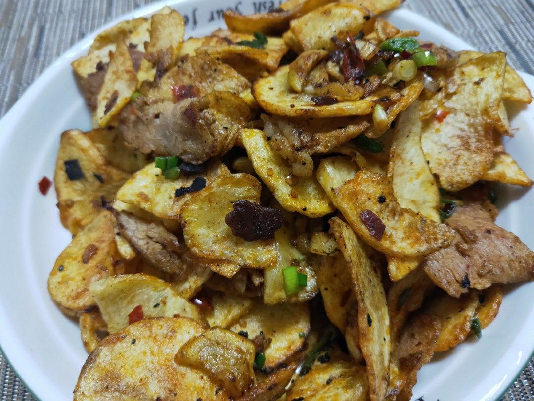 干锅土豆片
