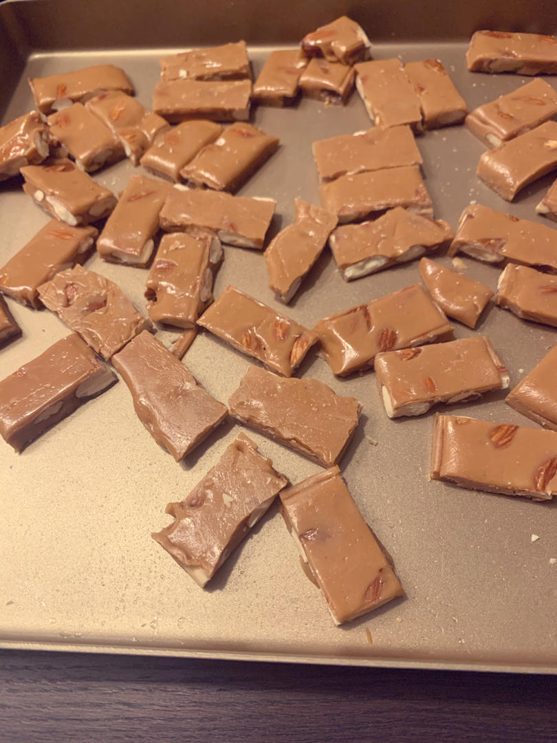 海盐杏仁太妃糖