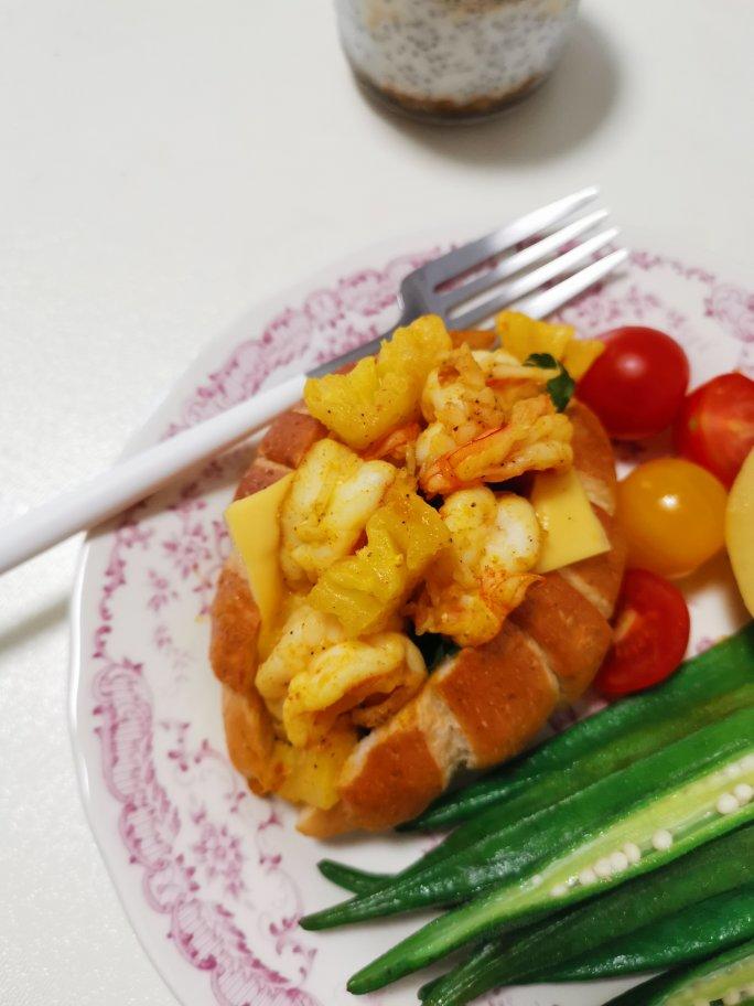 咖喱菠萝虾芝士盐面包【健康一手握】