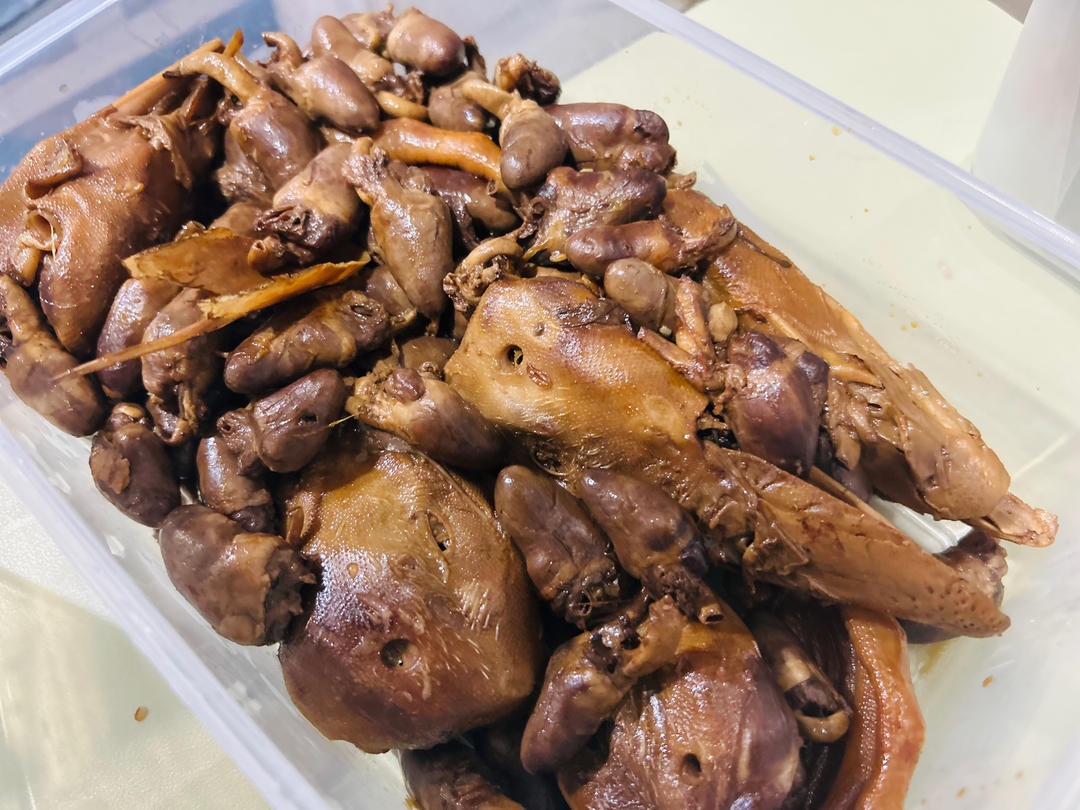 麻辣卤鸭头（和周黑鸭有的一拼）