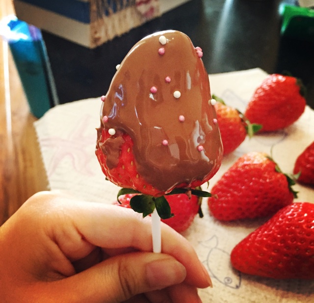 巧克力草莓伯爵