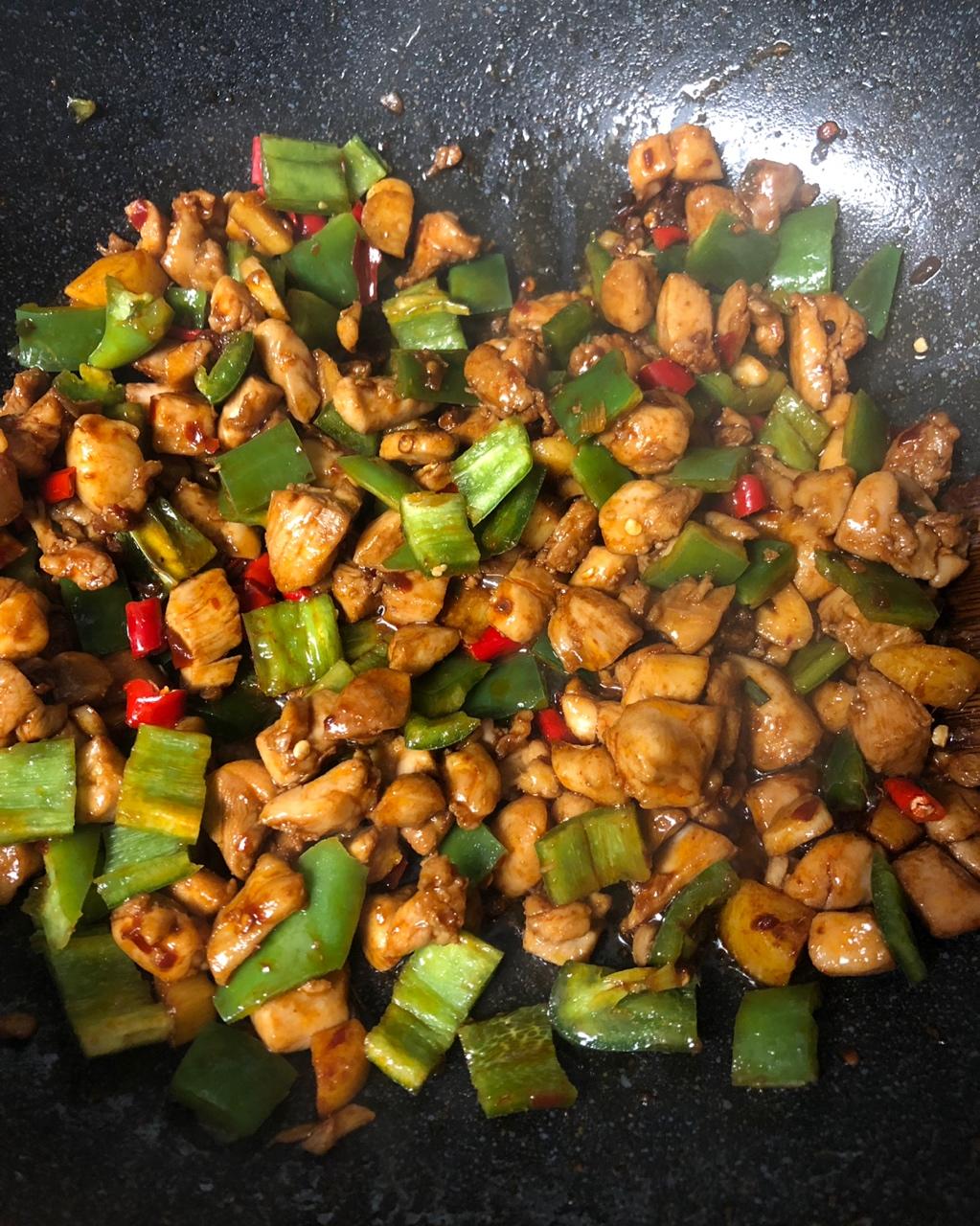 小煎鸡腿肉