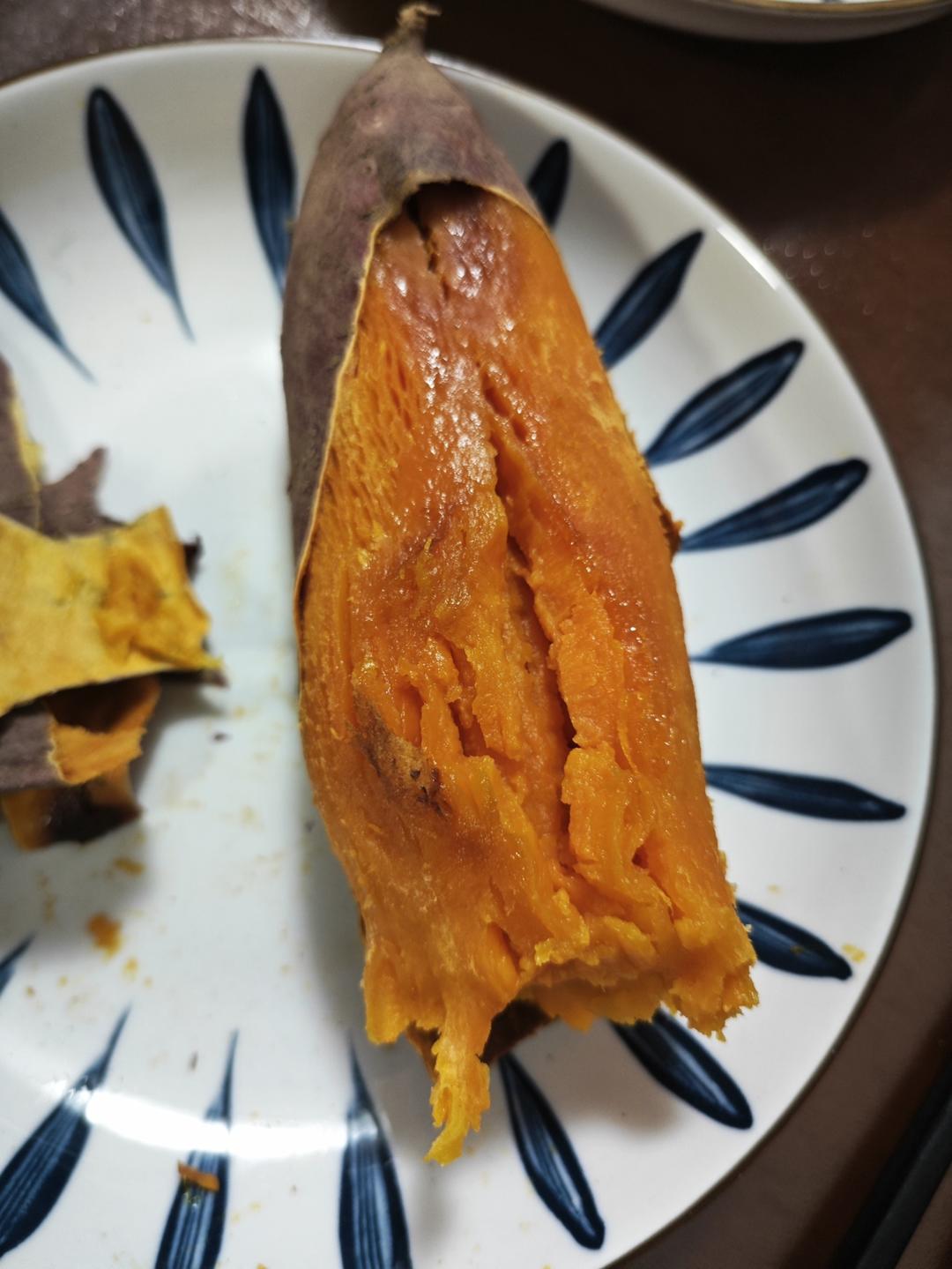 【糯唧唧的烤红薯】糖油四溢皮肉分离外糯里嫩吸溜着吃！