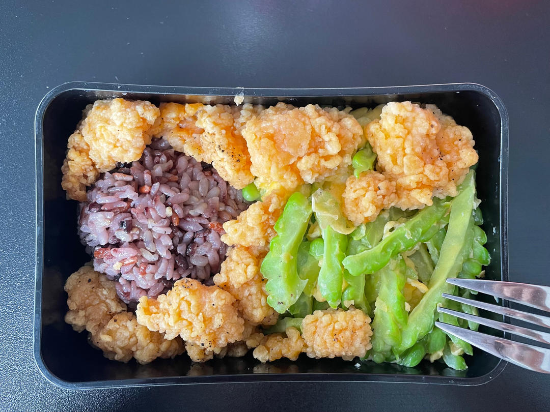 苦瓜炒蛋（清火菜）