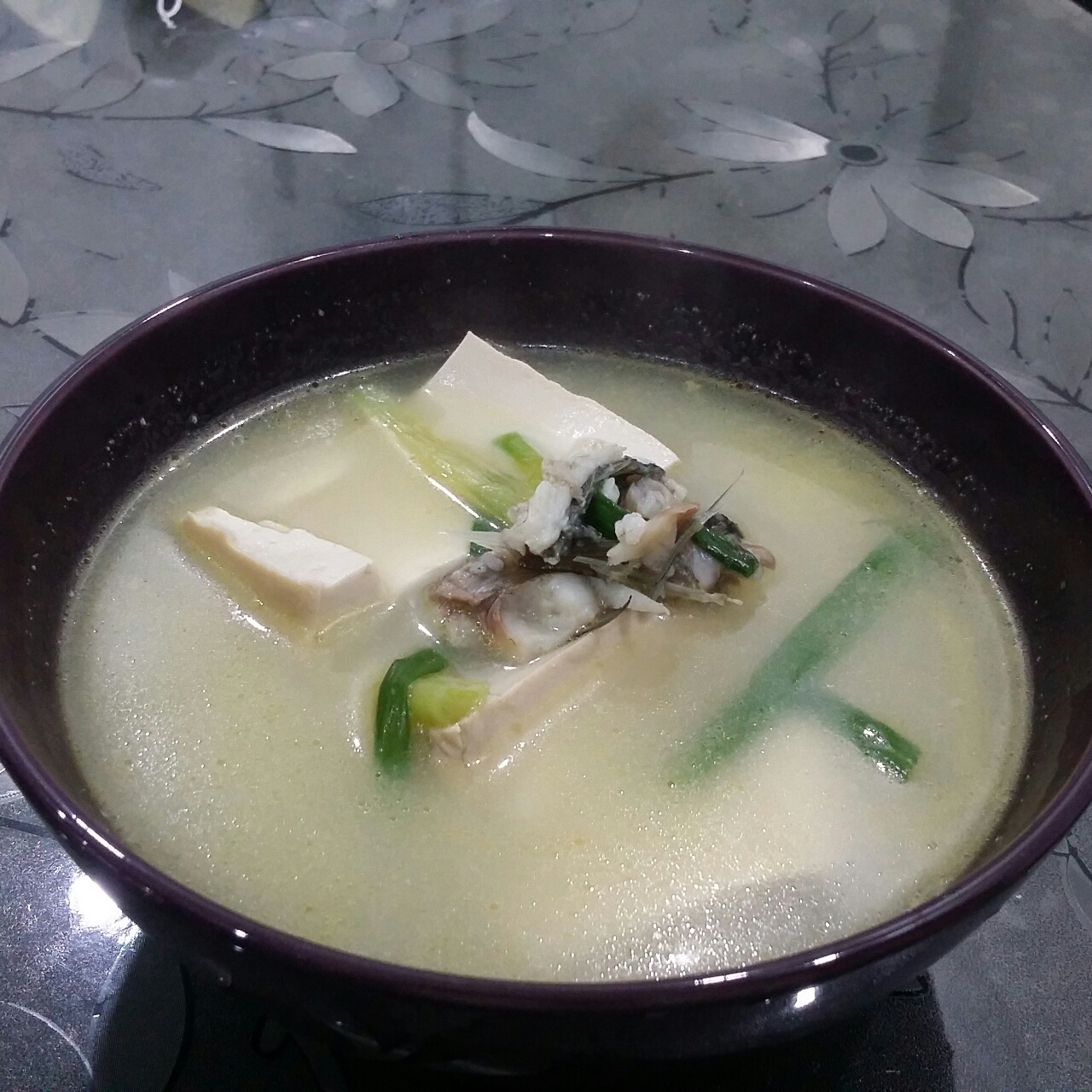 鲫鱼豆腐汤