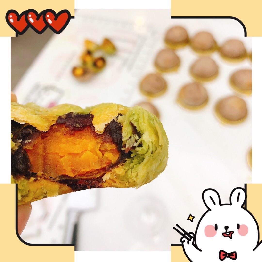 蛋黄酥~紫薯、抹茶、原味~花好月圆，中秋快乐~内附一次做六色蛋黄酥方法~