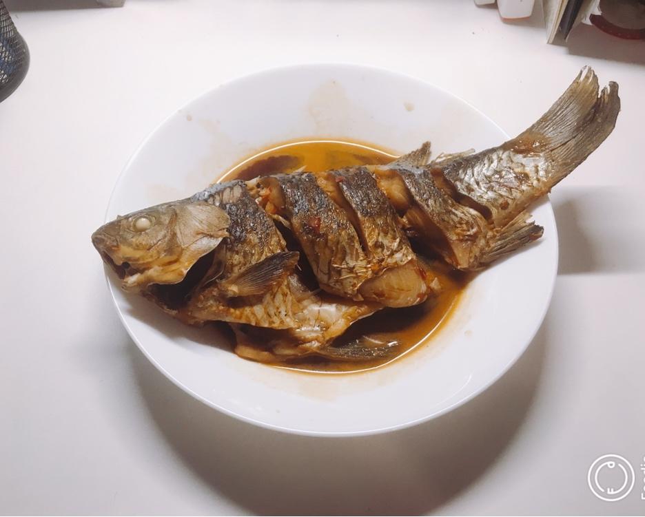 红烧鲫鱼