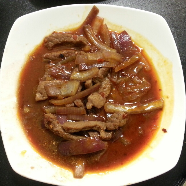 洋葱炒牛肉