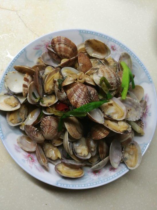 厨师长教你：“香辣花甲”的家常做法，好吃的停不下来