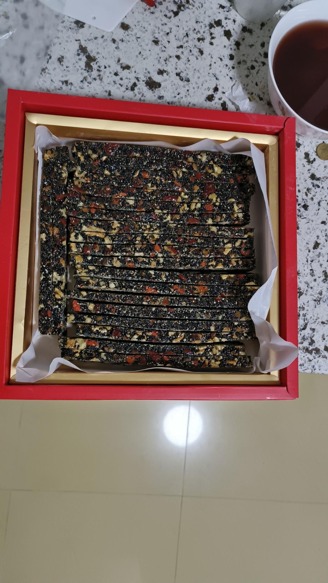 黑芝麻红枣核桃糕(特百惠版本)只需麦芽糖