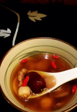 桂圆莲子红枣茶