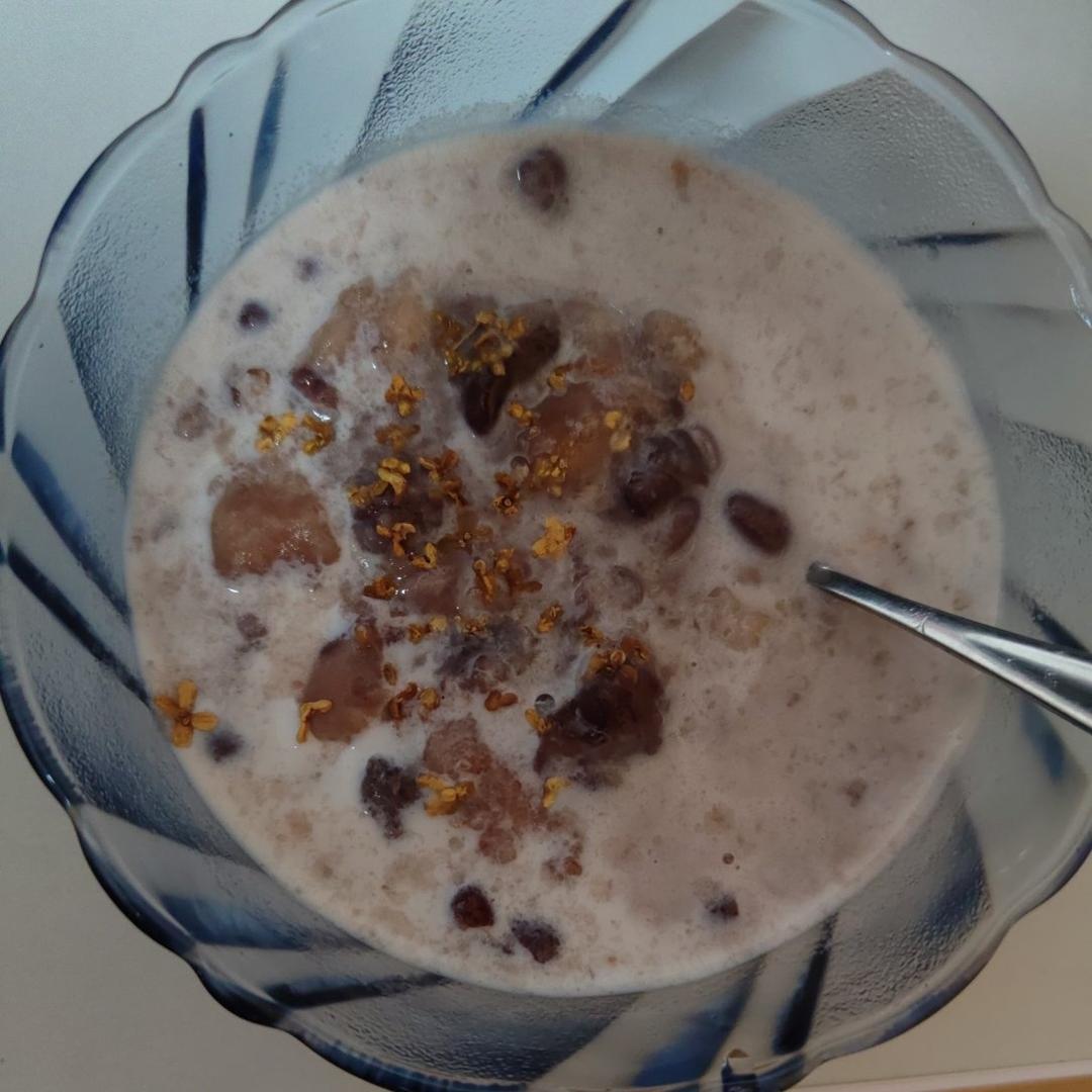 比奶茶还好喝的奶香芋头红豆汤