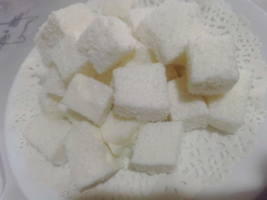 （只需4种材料)牛奶小方