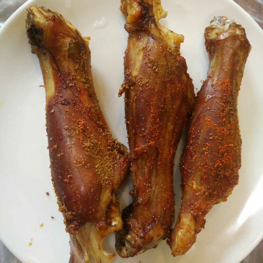 孜然蒜香烤羊腿
