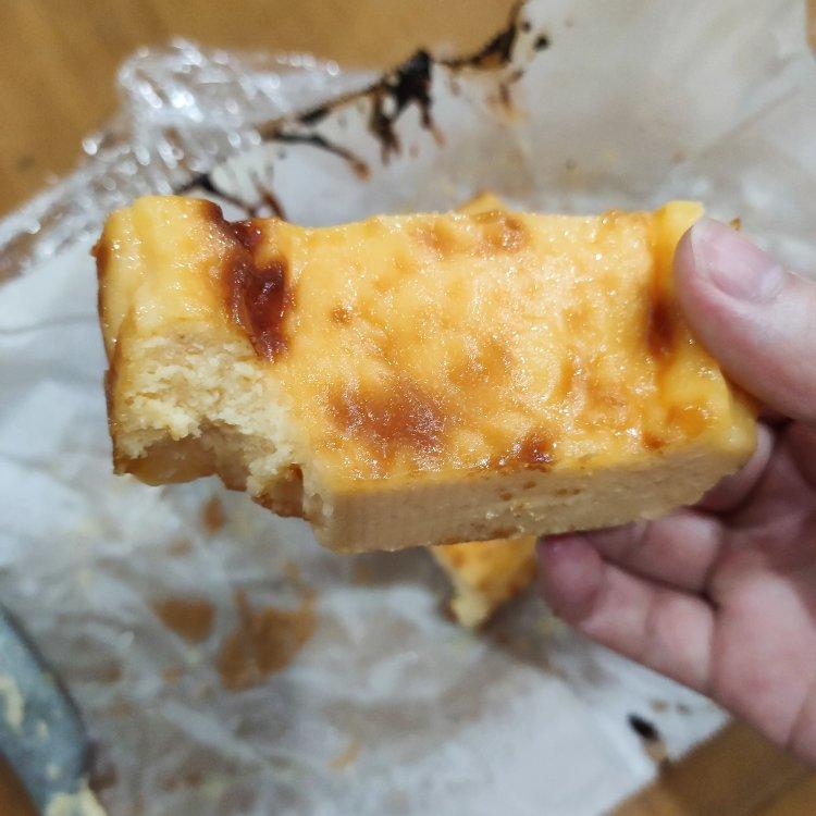 快手的网红basque cheesecake巴斯克焦芝士蛋糕