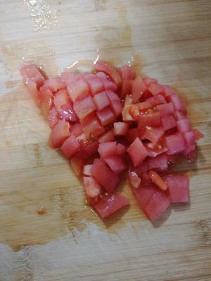 鸡蛋西红柿豆腐羹的做法 步骤2