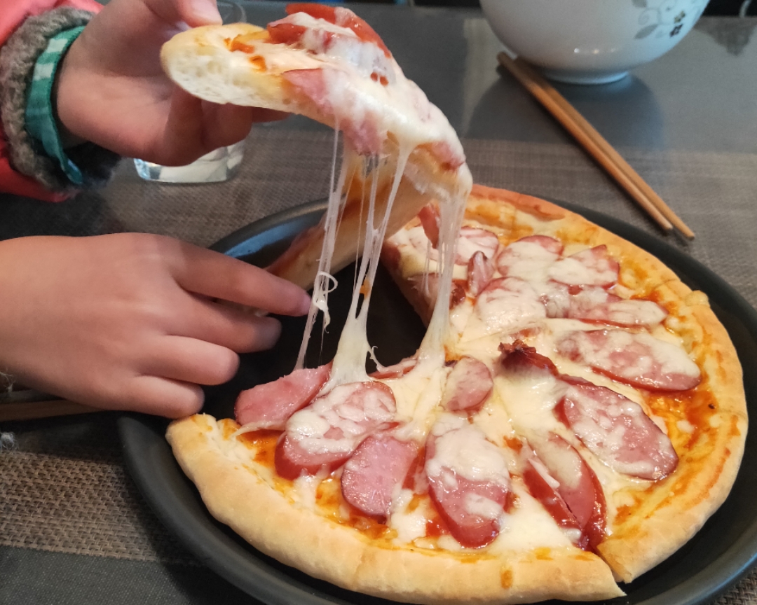 简单快手的香肠披萨的做法