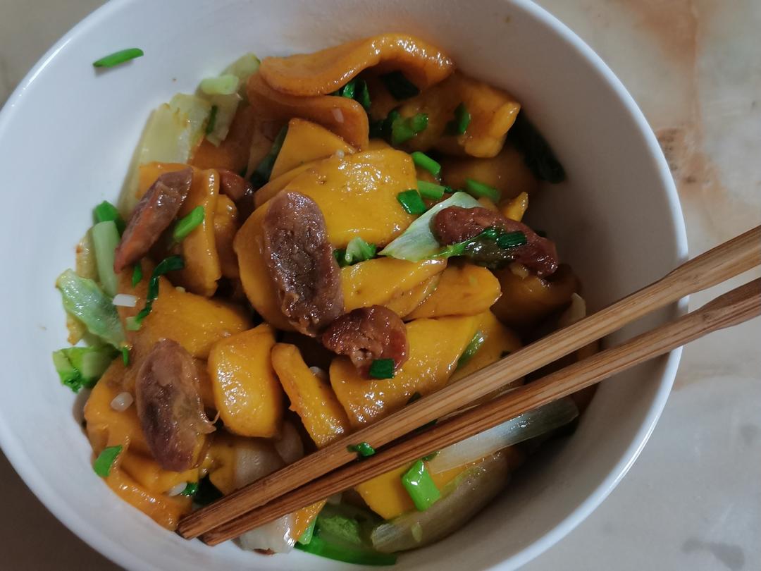 过年必吃，赣南腊肠炒黄元米果，0失败