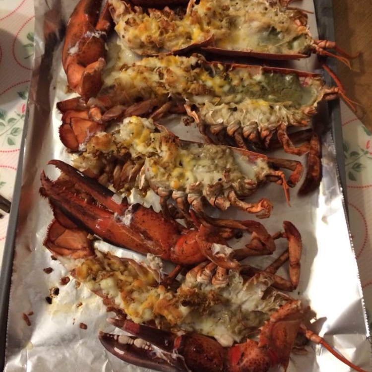 芝士蒜蓉烤龙虾