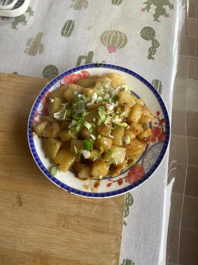 土豆🥔的灵魂吃法，烧土豆，孩子的最爱❤️