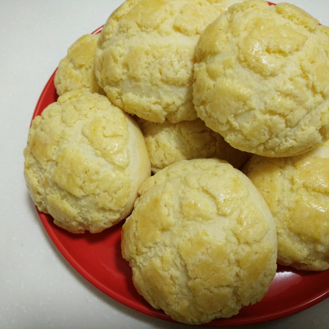 菠萝包（附10分钟手套膜和快速软面包做法）