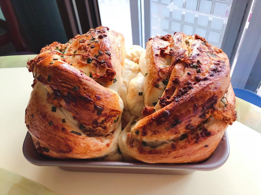 香葱肉松手撕吐司