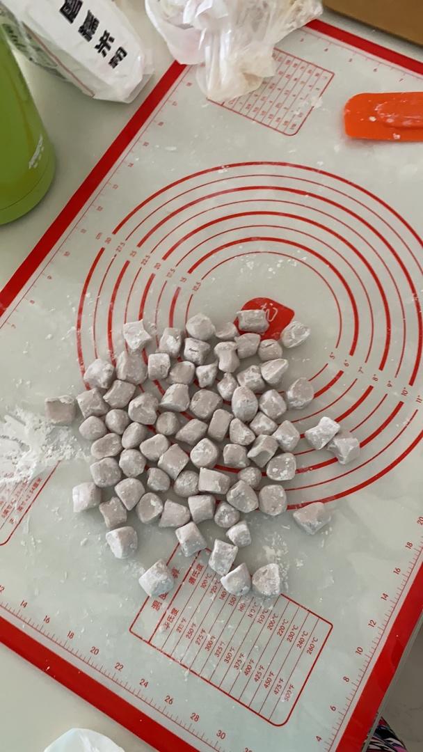 自制三色芋圆1⃣️（附上窍门详细比例）