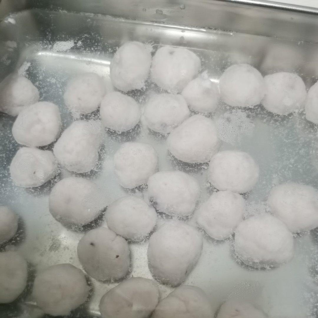 手打墨鱼丸