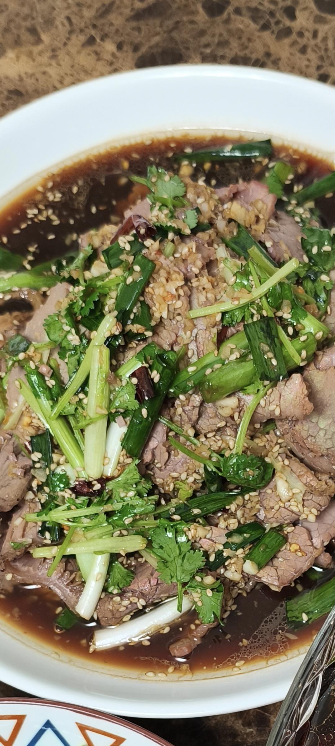 凉拌牛肉