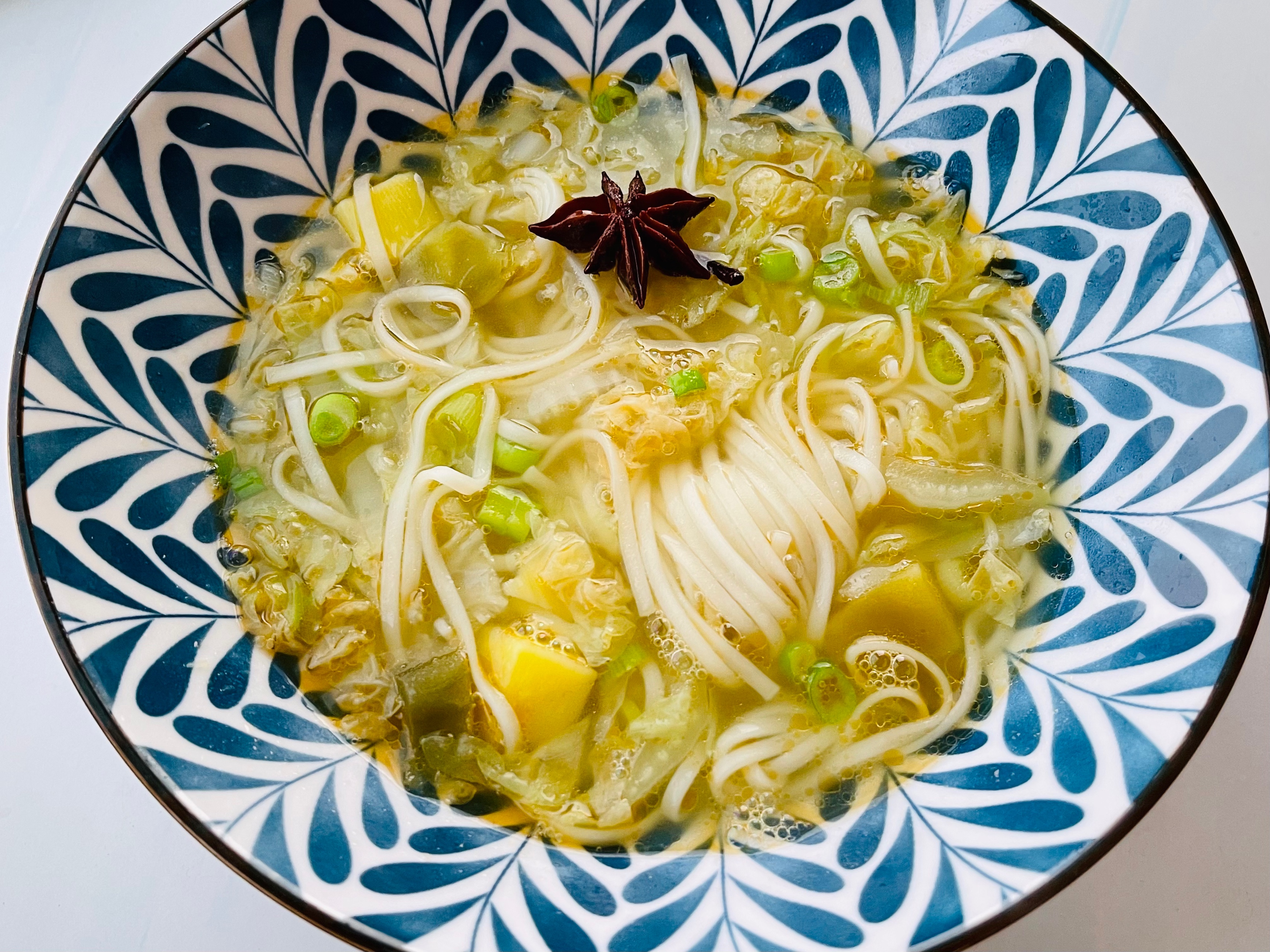 素白菜炝锅面的做法