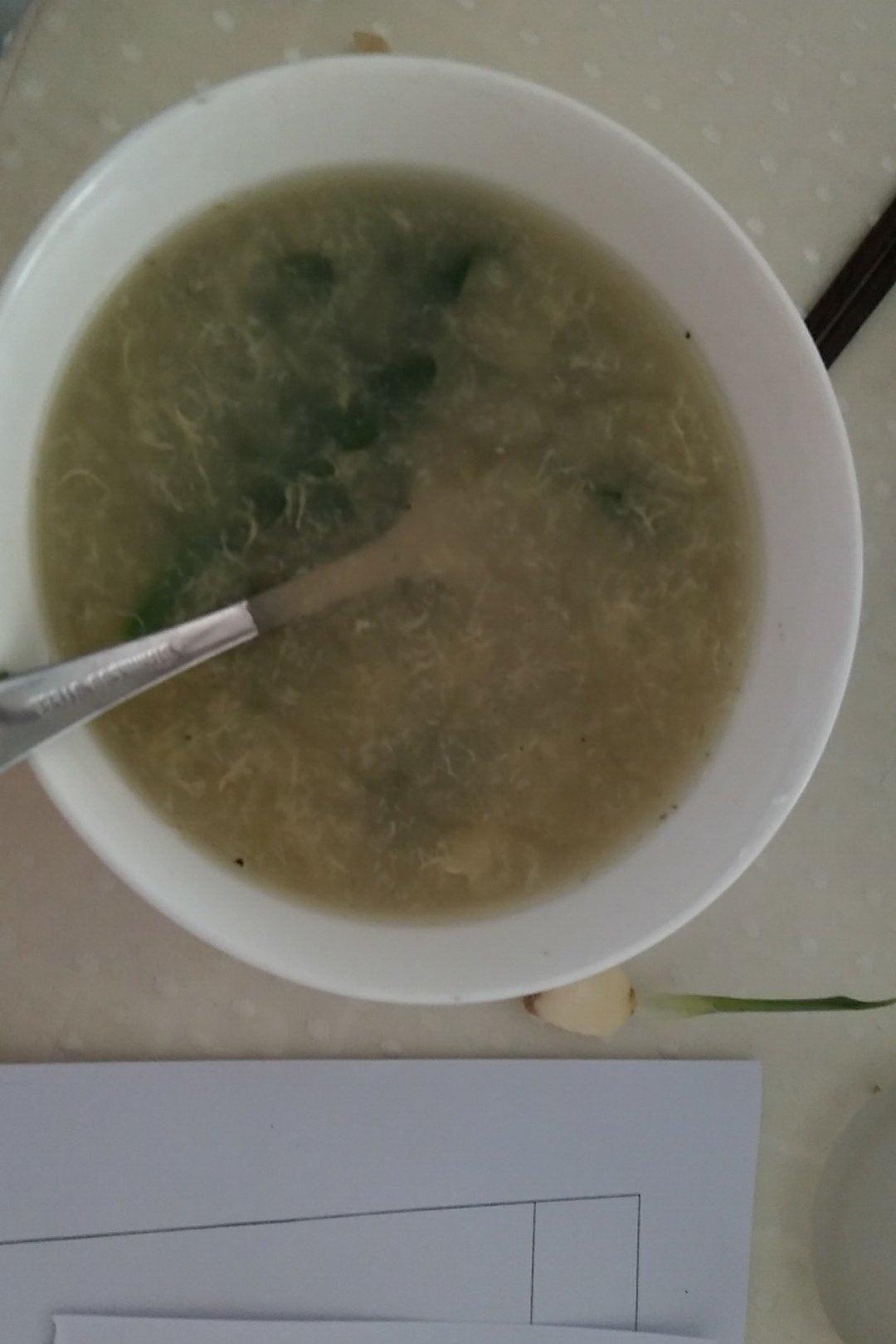 鲜蛋花菠菜汤