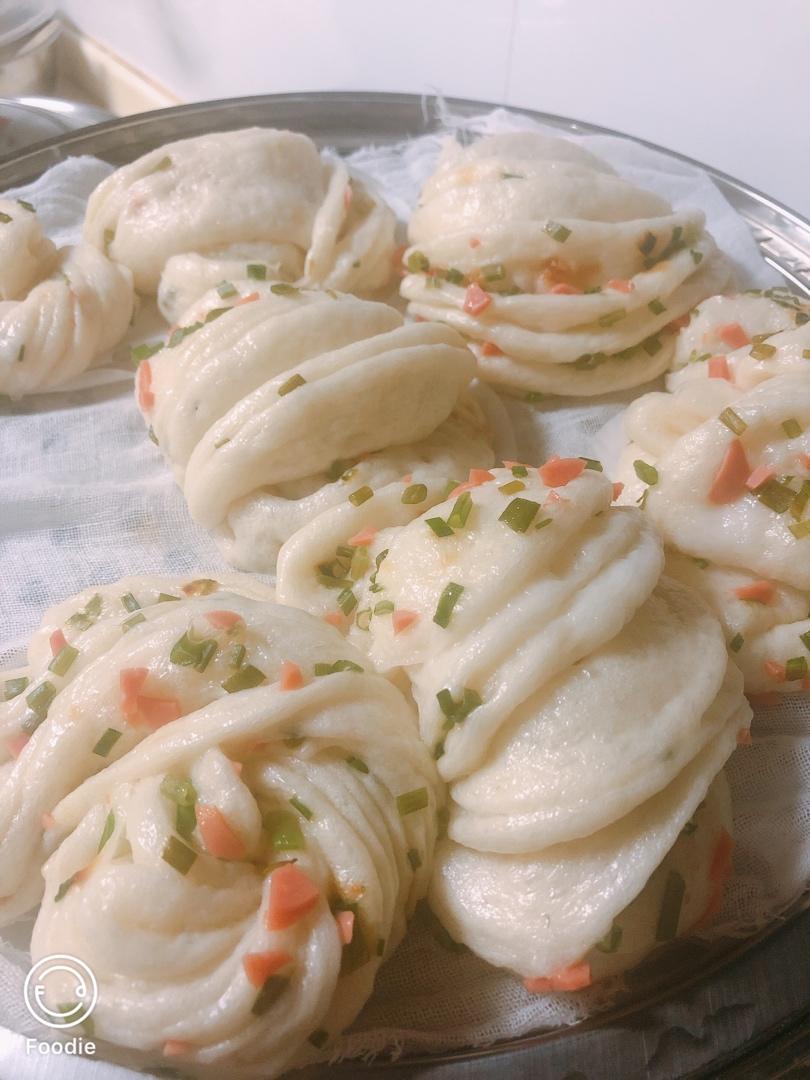 火腿香葱花卷
